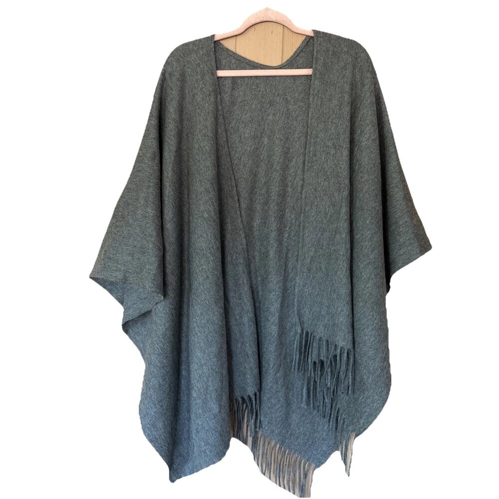 Portolano 100% Wool Cozy Wrap Shawl poncho with fringe Boho Minimalist Preppy